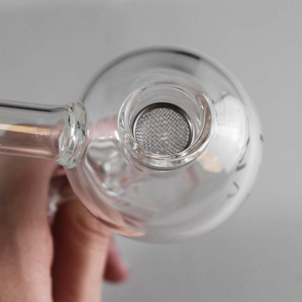 Handpfeife MÖBIUS 4 von Blaze Glass aus Borosilikatglas mit Möbiusschleife