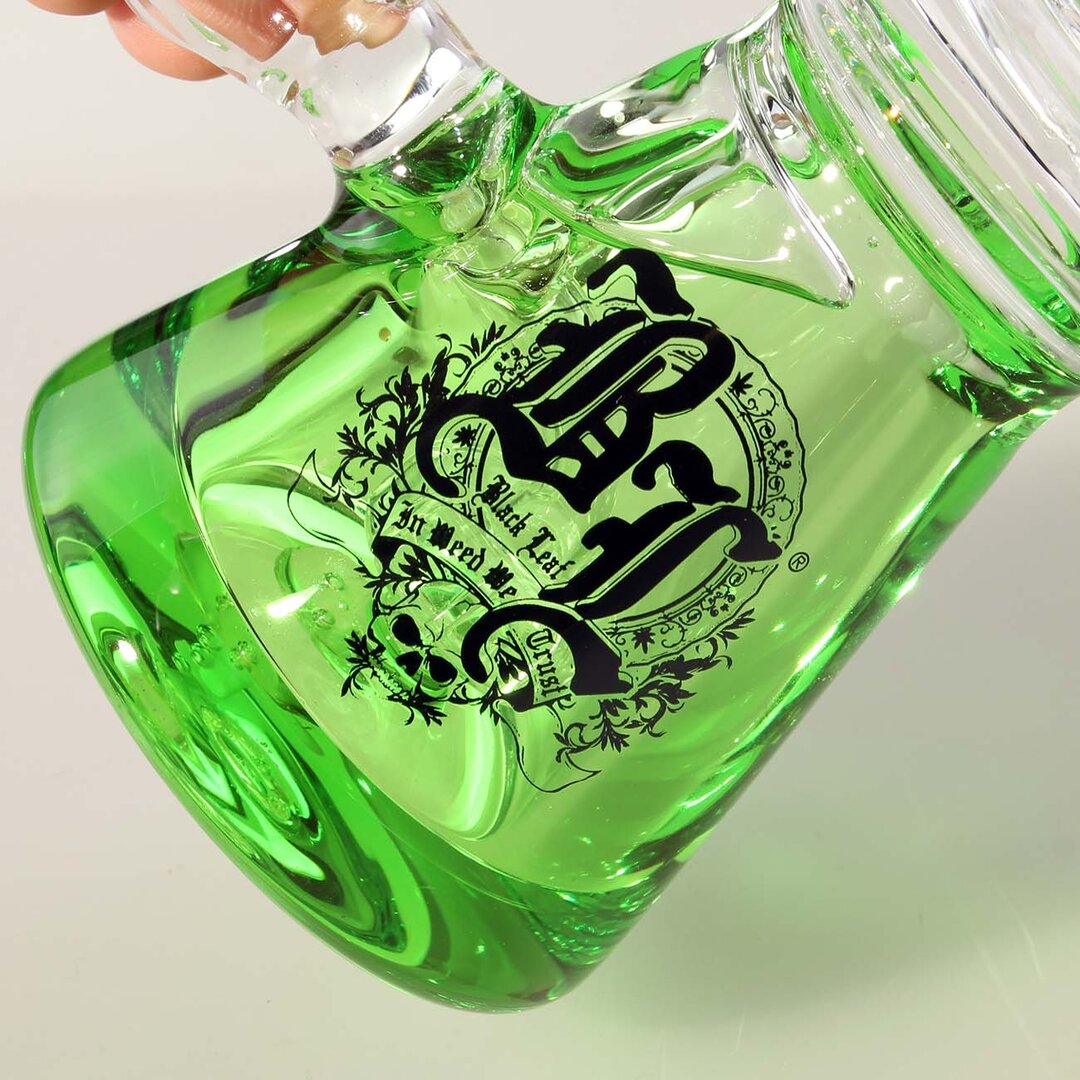 Black Leaf Liquid Glas-Wasserpfeife in Rot mit Kühlflüssigkeit