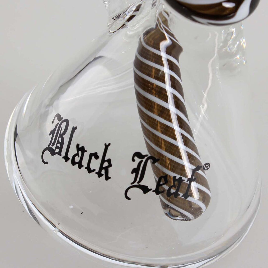 Kompakte Black Leaf Glas-Wasserpfeife in Schwarz mit Quarzschale und Lochdiffusor, 145 mm hoch