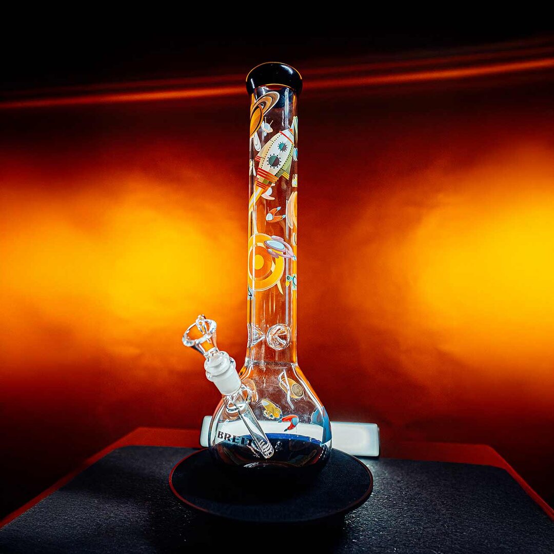 Black Space Ship Glas-Wasserpfeife aus Borosilikatglas mit buntem Spacemotiv