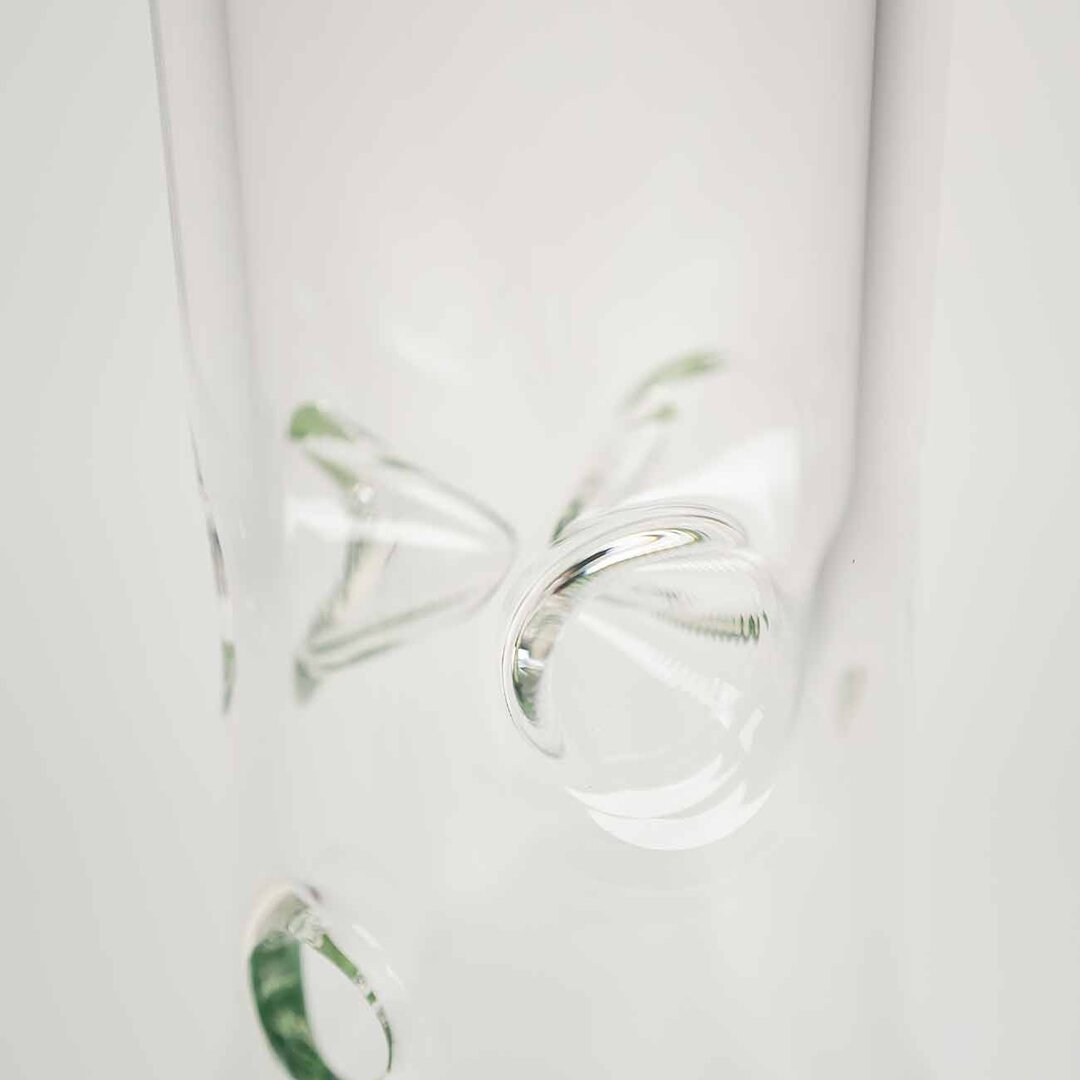 Zylindrische Black Leaf Glas-Wasserpfeife mit Icekammer und grünem Diffusoradapter, 400 mm hoch