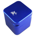 Black Leaf CUBY Kräutermühle in Würfelform aus blauem Aluminium