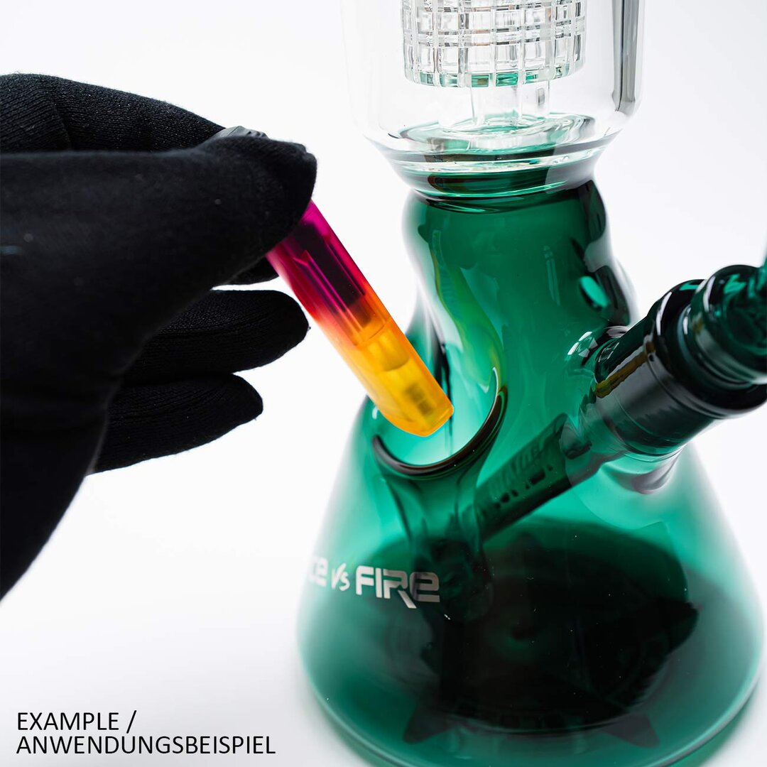 BLAZE Ice vs. Fire Glas-Wasserpfeife in Meergrün mit Feuerzeugfach