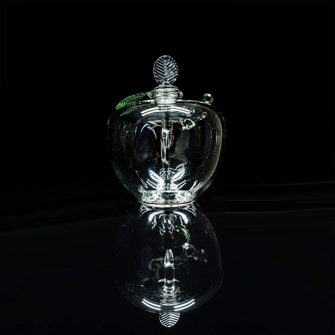 Black Leaf Apfel-Handpfeife aus Borosilikatglas in Apfelform