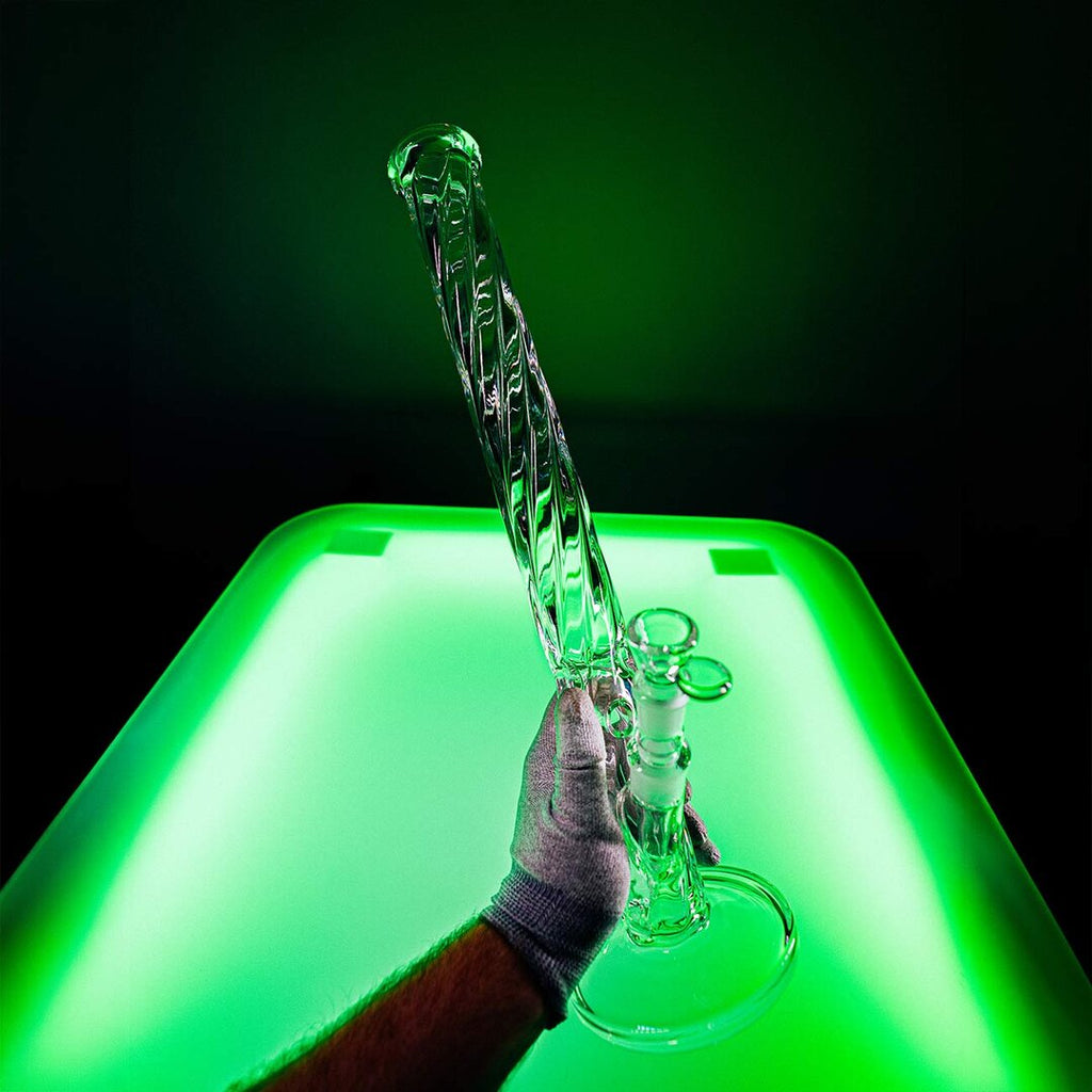 Black Leaf Ice-Wasserpfeife Watercourse S aus gedrehtem Glas