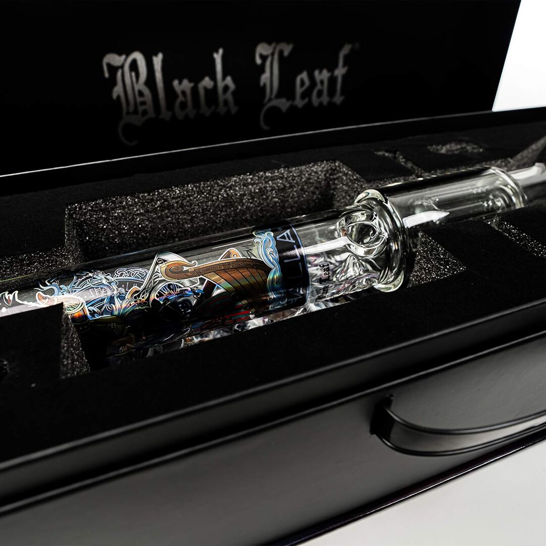 Black Leaf Valhalla Koffer-Set mit Glas-Wasserpfeife im Metallic-Look
