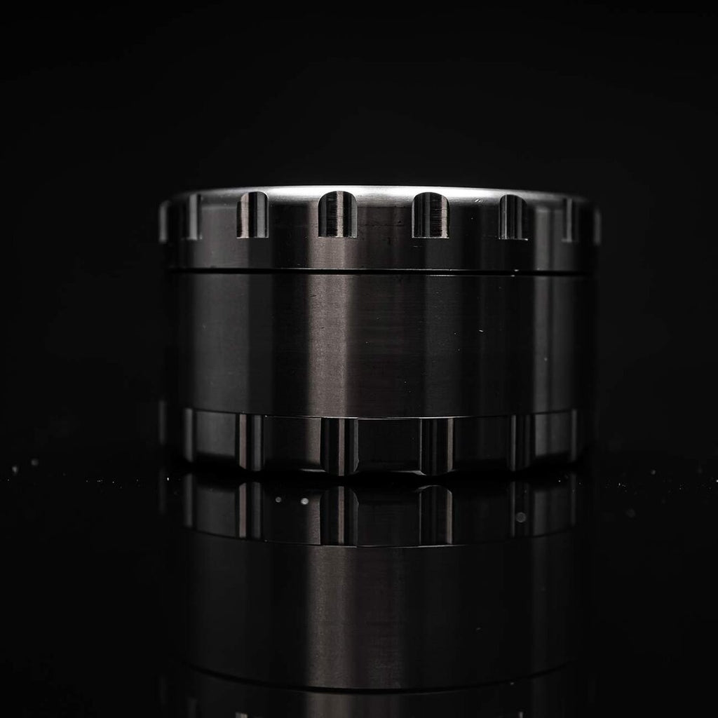 Produktfoto: Black Leaf Edelstahl-Kräutermühle 4-teilig Silber 63 mm