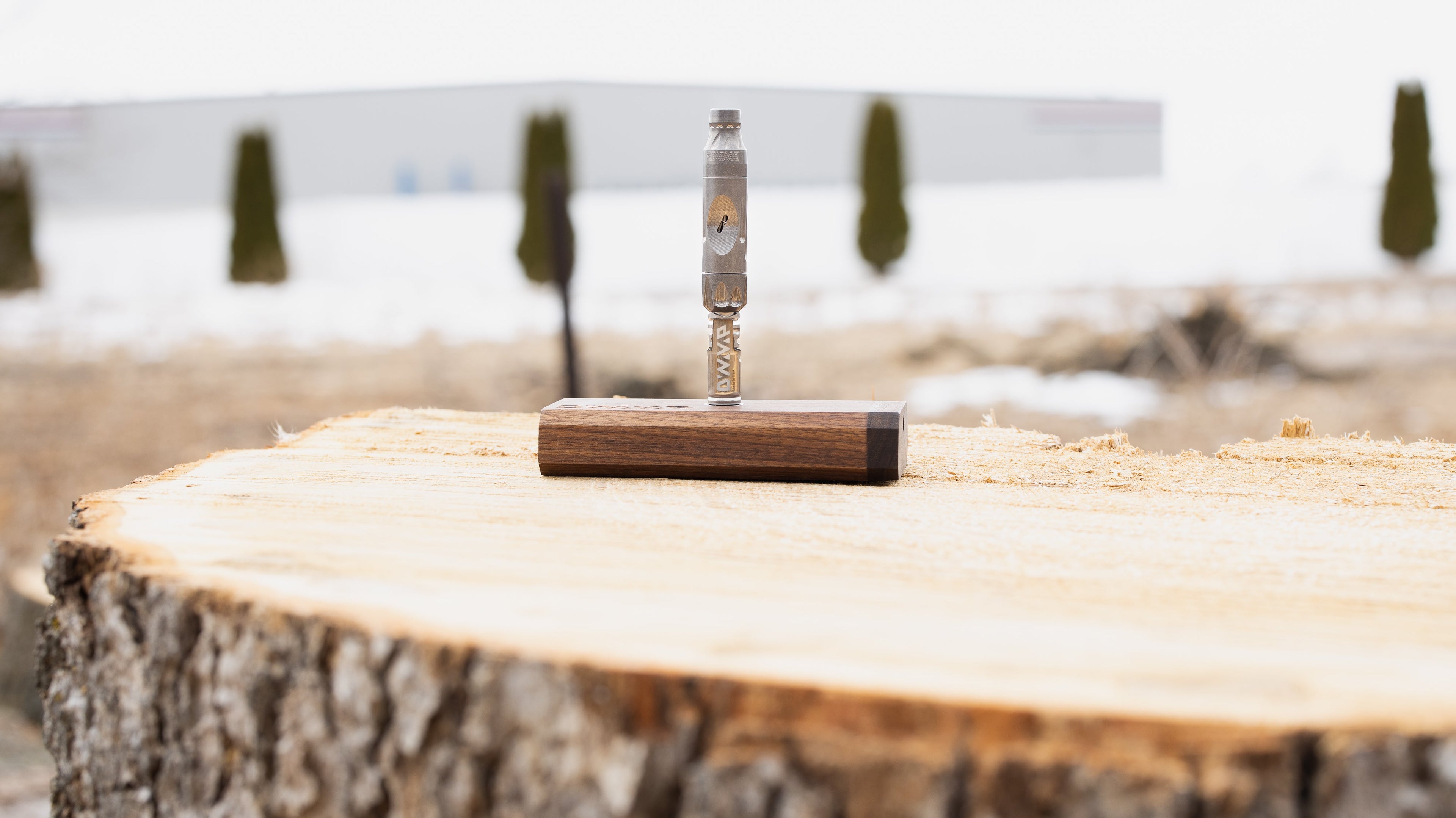 https://cdn.shopify.com/s/files/1/0579/8615/4672/files/VonGilifestyle-5.jpg?v=1682667462